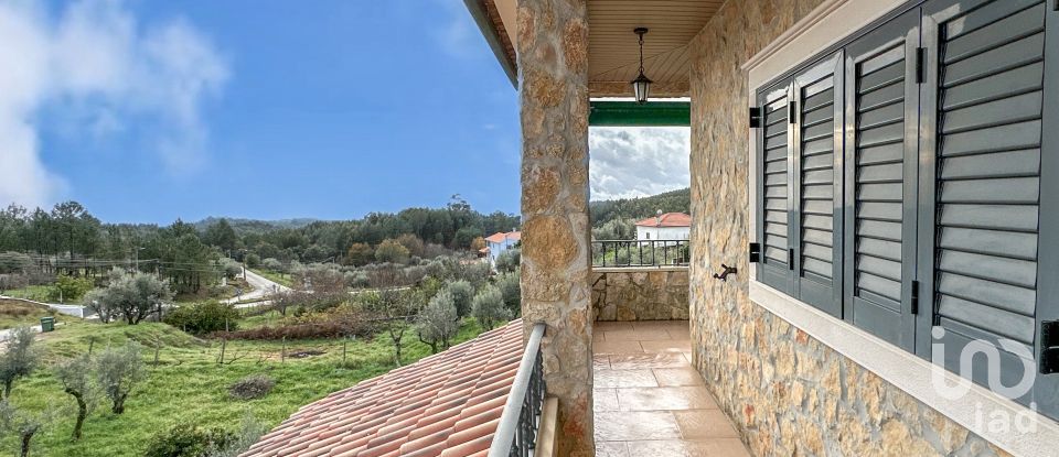 House T3 in Pedrógão Grande of 347 m²