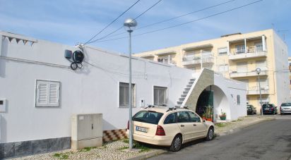 House T3 in Quelfes of 51 m²