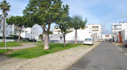 House T3 in Quelfes of 51 m²