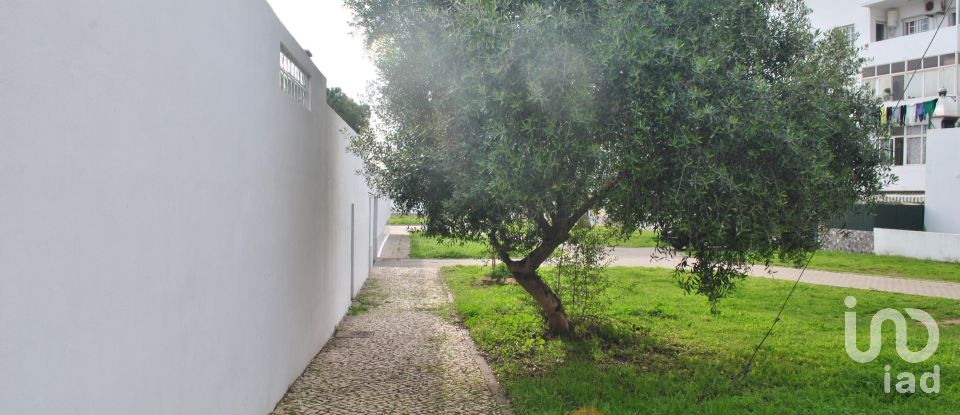 Moradia T3 em Quelfes de 51 m²