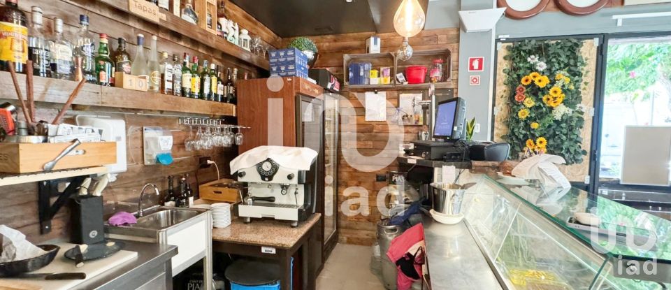 Shop / premises commercial in Faro (Sé e São Pedro) of 90 m²