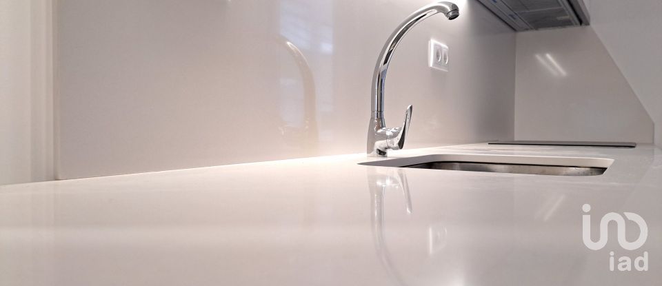 Apartamento T2 em Cedofeita, Santo Ildefonso, Sé, Miragaia, São Nicolau e Vitória de 92 m²