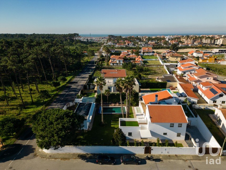 Casa / Villa T5 em Esmoriz de 345 m²