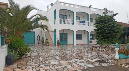 Surface diverse T3 à Galveias de 227 m²