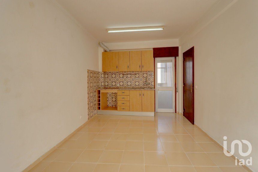 Apartamento T1 em Faro (Sé e São Pedro) de 47 m²
