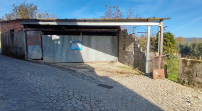 Parque de Estacionamento / Garagem / Box em Moledo de 115 m²