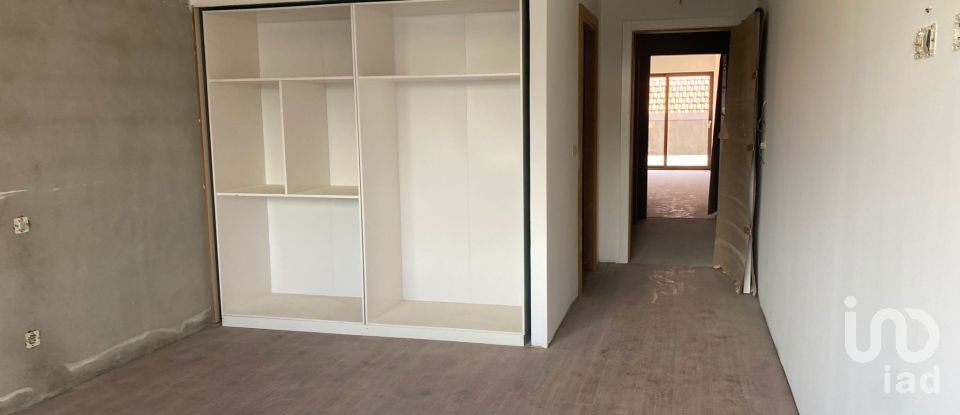 Boutique/Local commercial à Murça de 1 136 m²