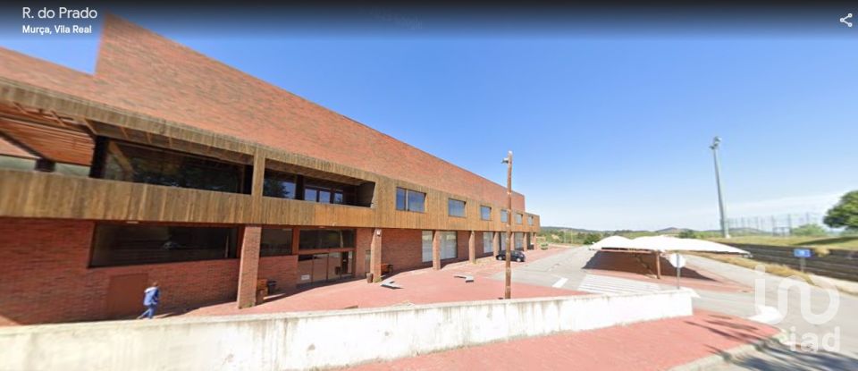 Boutique/Local commercial à Murça de 1 136 m²