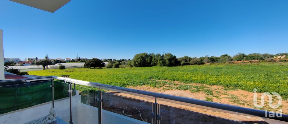 Maison T2 à Altura de 140 m²