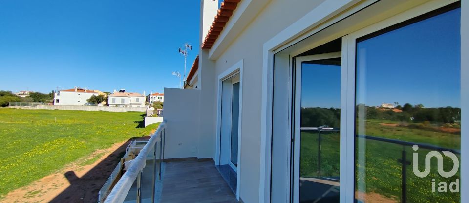 Maison T2 à Altura de 140 m²