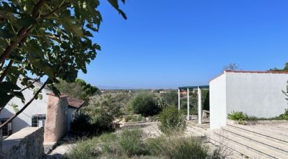 Lodge T2 in Almoster of 124 m²