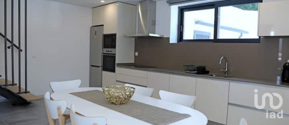 Ferme T3 à Santa Maria da Feira, Travanca, Sanfins e Espargo de 135 m²