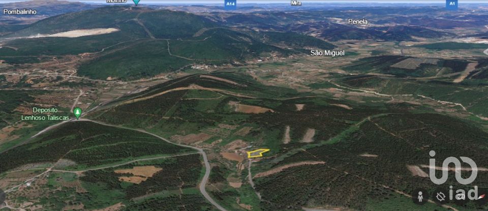 Terrain à São Miguel, Santa Eufémia e Rabaçal de 1 900 m²