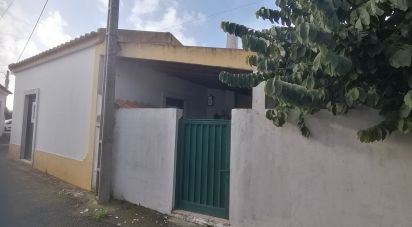 Maison de village T3 à Abitureiras de 460 m²