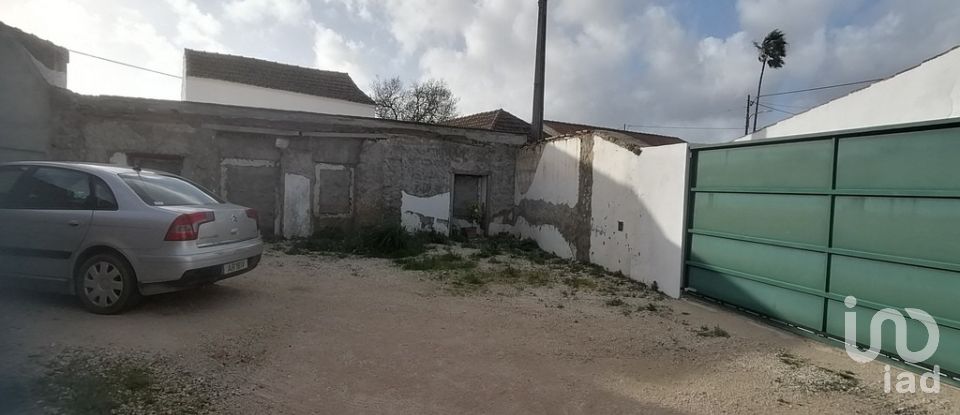 Maison de village T3 à Abitureiras de 460 m²