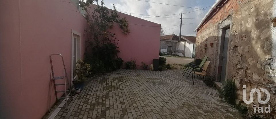 Maison de village T3 à Abitureiras de 460 m²