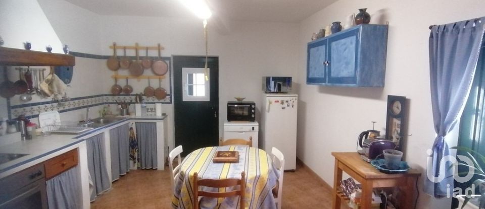 Maison de village T3 à Abitureiras de 460 m²