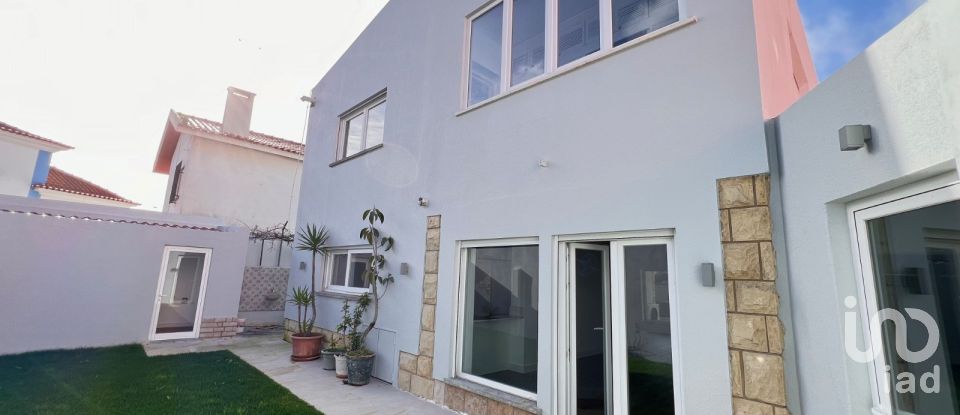 Maison T3 à Alcabideche de 250 m²