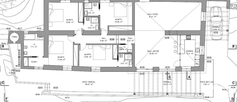 Traditional house T4 in Luz de Tavira e Santo Estêvão of 226 m²