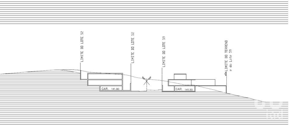 Terrain à Cernache de 485 m²