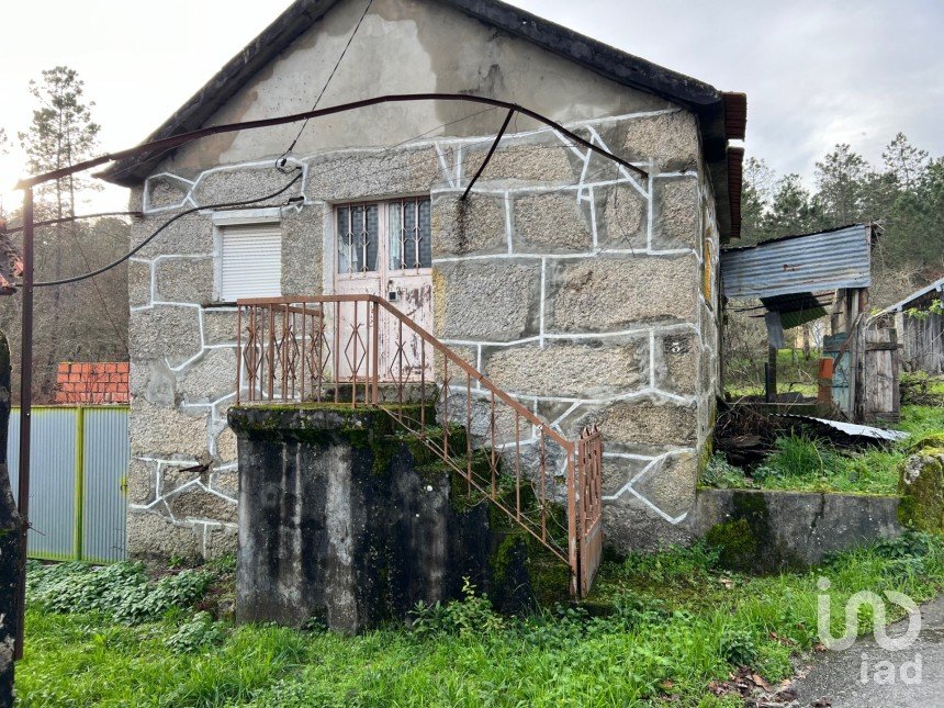 Casa de aldeia T2 em Figueiredo de Alva de 98 m²