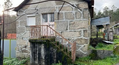 Maison de village T2 à Figueiredo de Alva de 98 m²