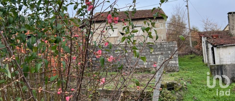 Casa de aldeia T2 em Figueiredo de Alva de 98 m²