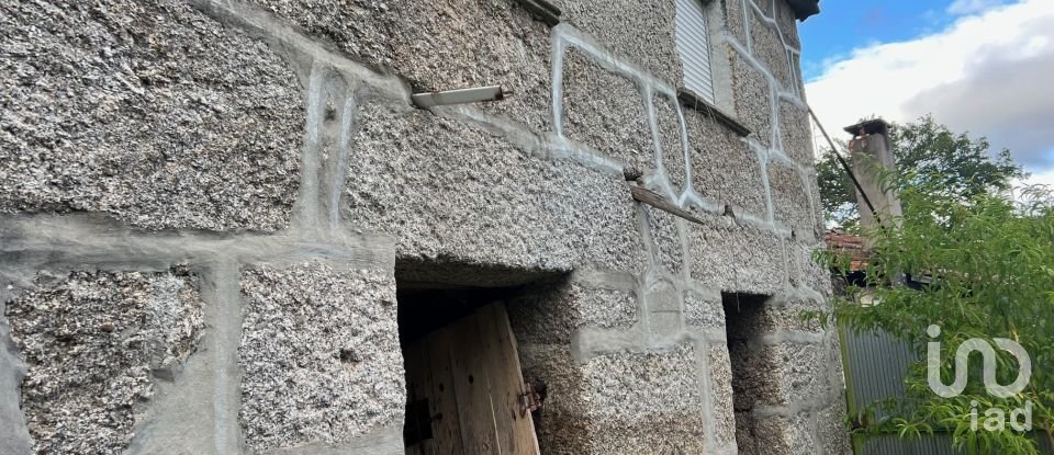 Casa de aldeia T2 em Figueiredo de Alva de 98 m²