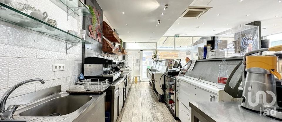 Shop / premises commercial in São Martinho of 800 m²