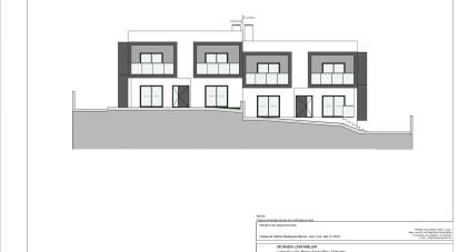 Terrain à Pontinha e Famões de 322 m²