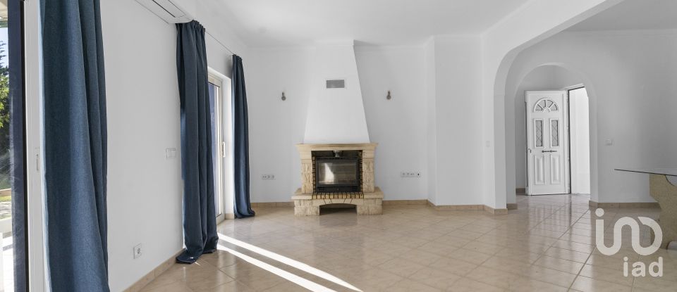 Gîte T3 à Lagoa e Carvoeiro de 135 m²