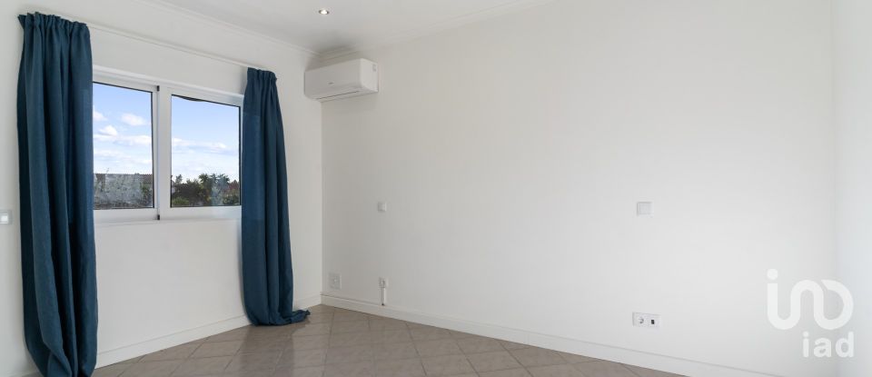 Gîte T3 à Lagoa e Carvoeiro de 135 m²