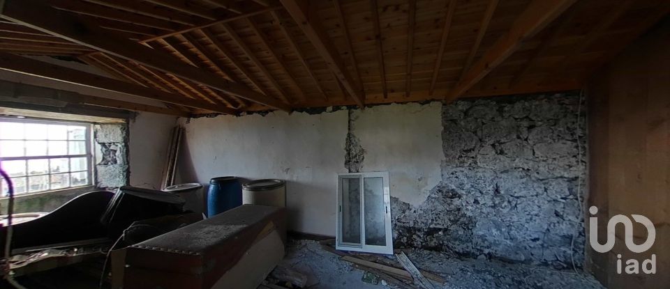 Terreno em Piedade de 1 602 m²