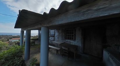 Terrain à Piedade de 1 602 m²