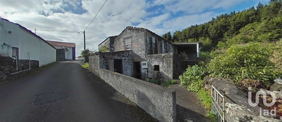 Terreno em Piedade de 1 602 m²