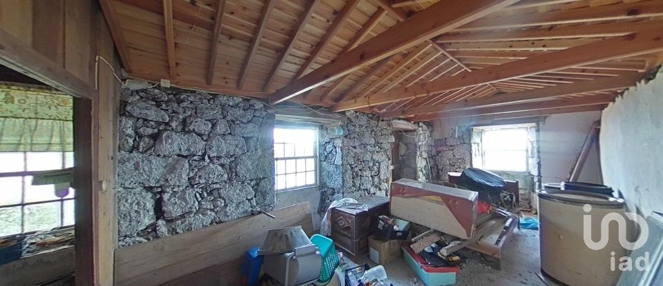 Terreno em Piedade de 1 602 m²