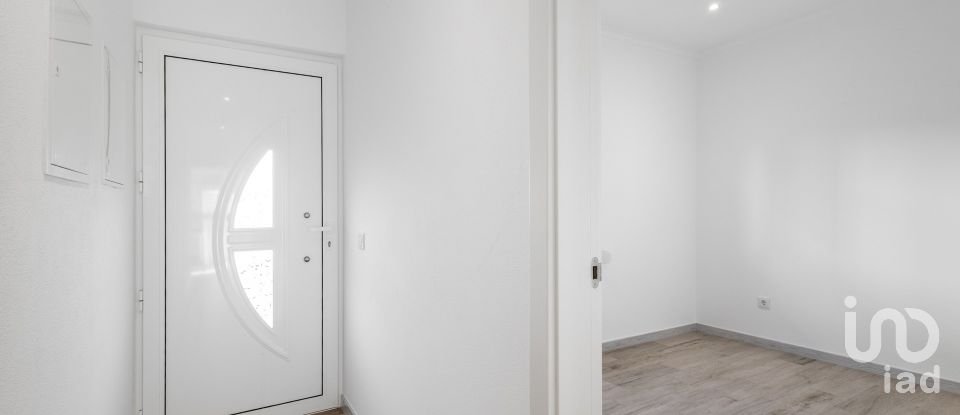 Traditional house T3 in Nazaré of 102 m²