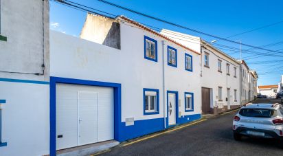 Traditional house T3 in Nazaré of 102 m²