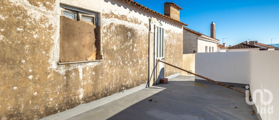 Traditional house T3 in Nazaré of 102 m²