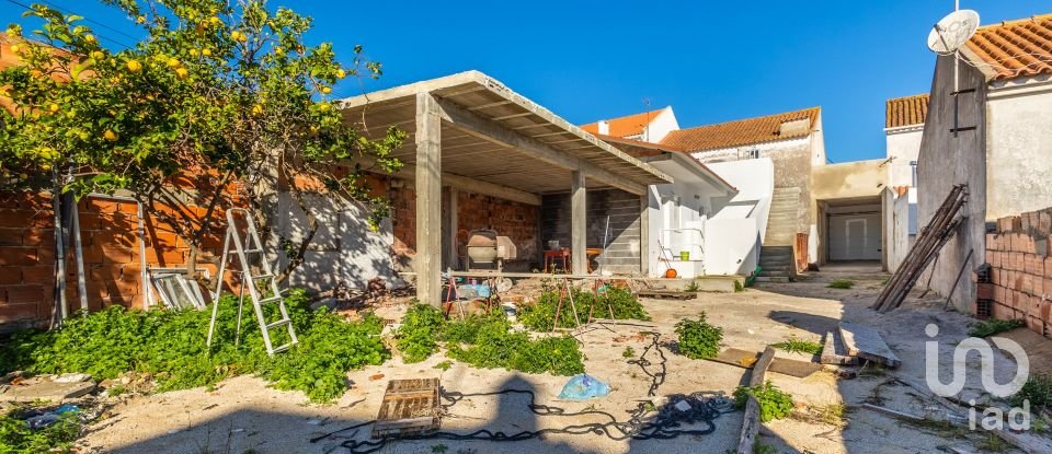 Traditional house T3 in Nazaré of 102 m²