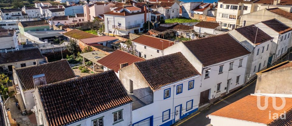 Traditional house T3 in Nazaré of 102 m²
