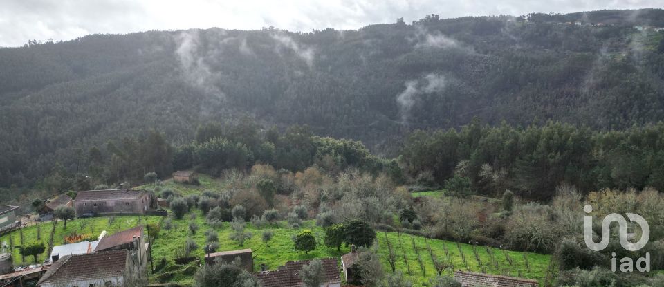 Casa de Campo T2 em Figueiró dos Vinhos e Bairradas de 145 m²