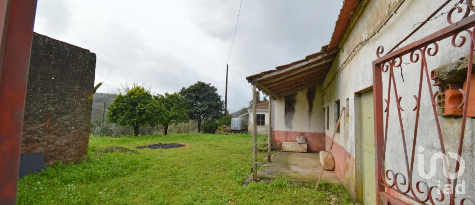 Country house T2 in Figueiró dos Vinhos e Bairradas of 145 m²