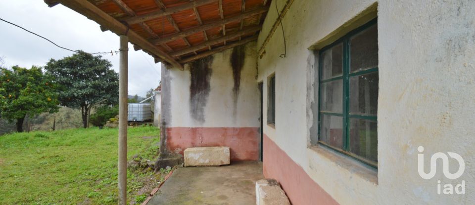 Casa de Campo T2 em Figueiró dos Vinhos e Bairradas de 145 m²