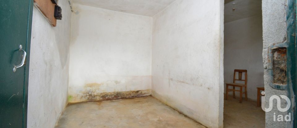 Casa de Campo T2 em Figueiró dos Vinhos e Bairradas de 145 m²