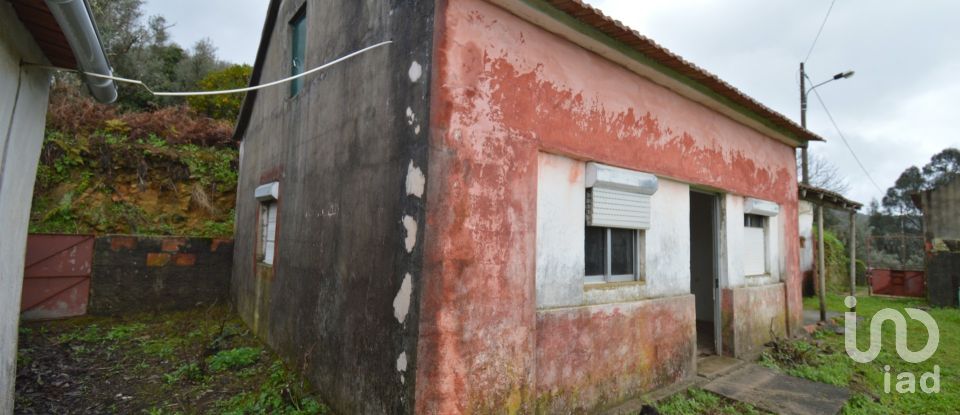 Maison de campagne T2 à Figueiró dos Vinhos e Bairradas de 145 m²