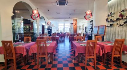 Restaurant in Quarteira of 284 m²