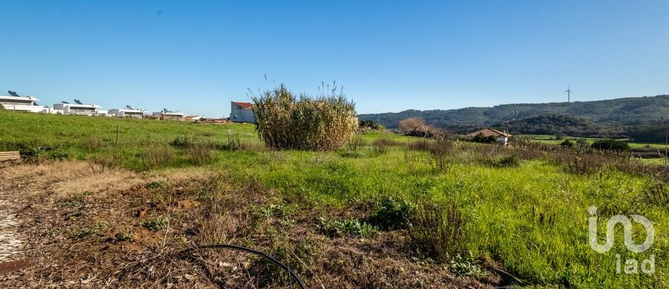 Terrain à Famalicão de 437 m²