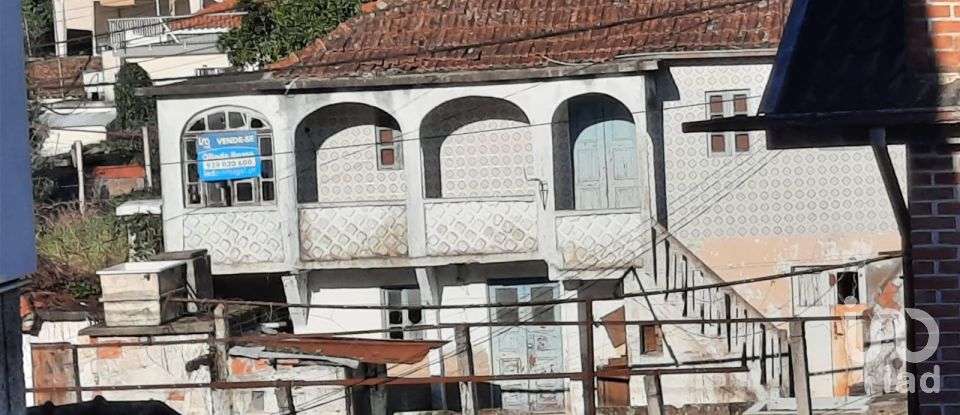 Maison traditionnelle T7 à Vila meã de 124 m²