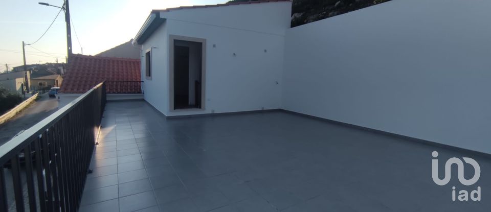 Maison de village T3 à Reguengo do Fetal de 180 m²
